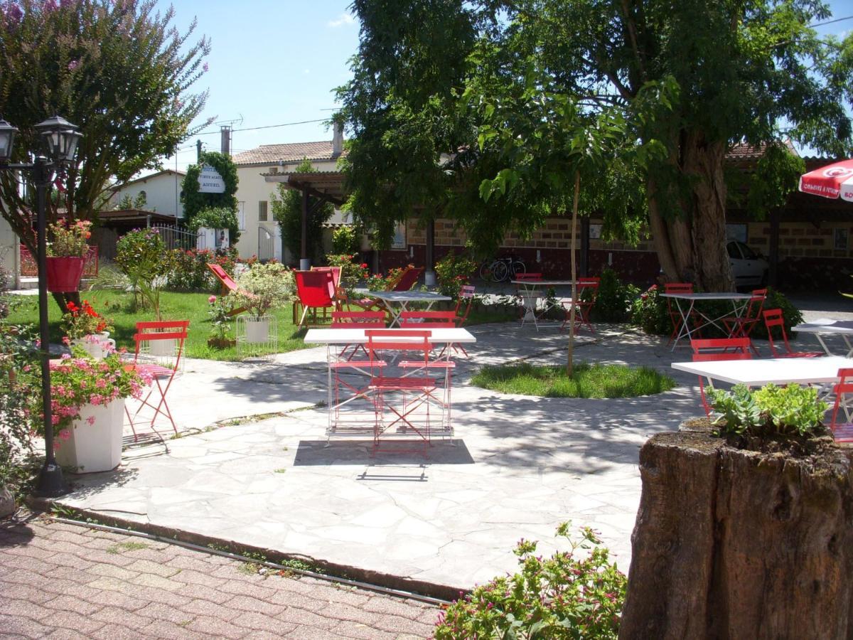 Hotel Les Vieux Acacias Queyrac 외부 사진