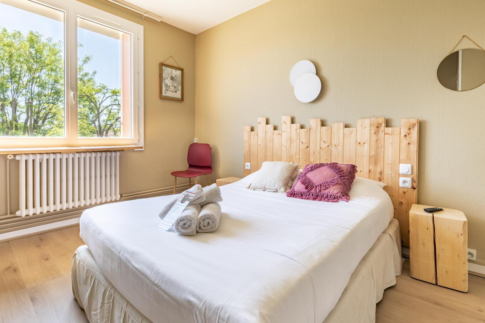 Hotel Les Vieux Acacias Queyrac 외부 사진